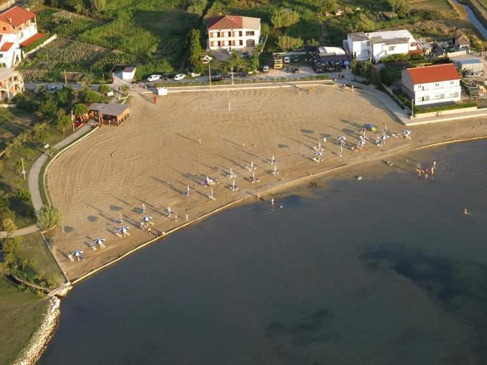 Apartments Boric Lopar Esterno foto