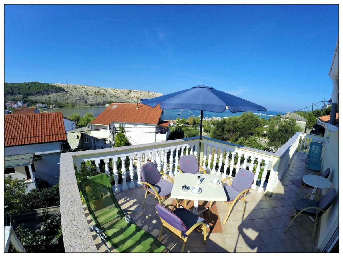 Apartments Boric Lopar Esterno foto